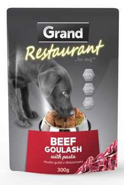 GRAND kaps. deluxe pes Restaur. 100% hovädzí guláš 300g